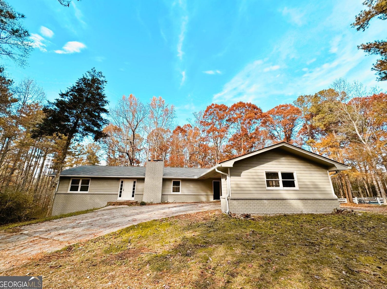 788 Prickett Ln, Douglasville, GA 30134-4681