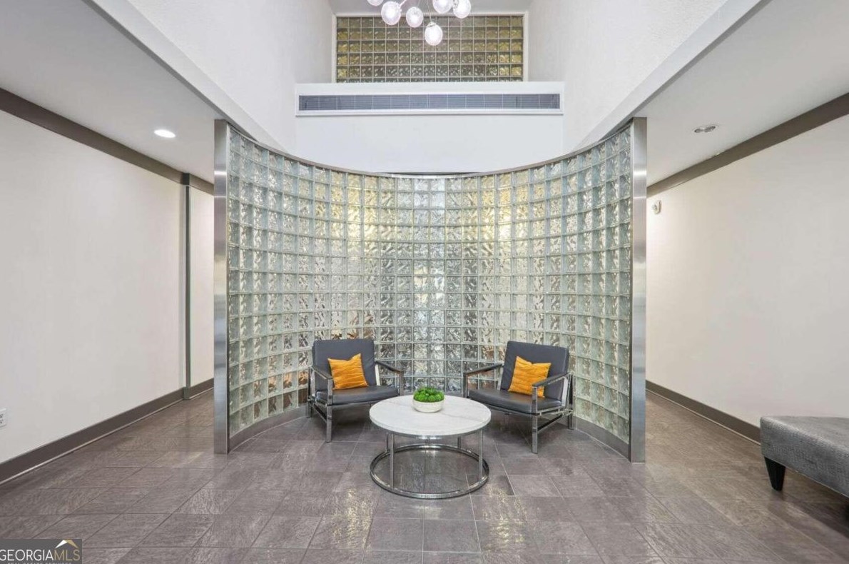 2161 Peachtree Rd Ne #905, Atlanta, GA 30309