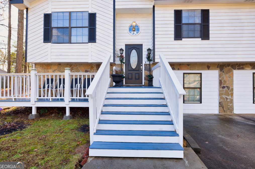 2455 Luke Ct, Buford, GA 30519-6700