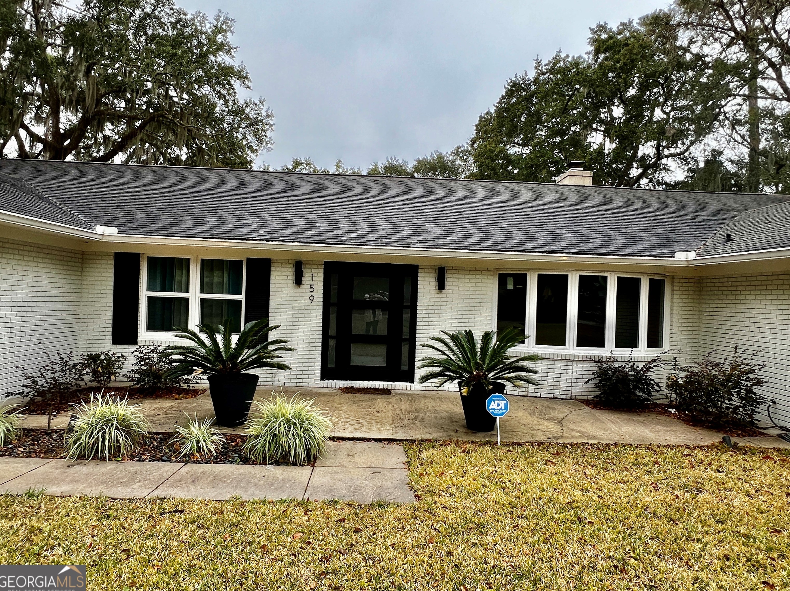 159 King Cotton Rd, Brunswick GA  31525-2129 exterior