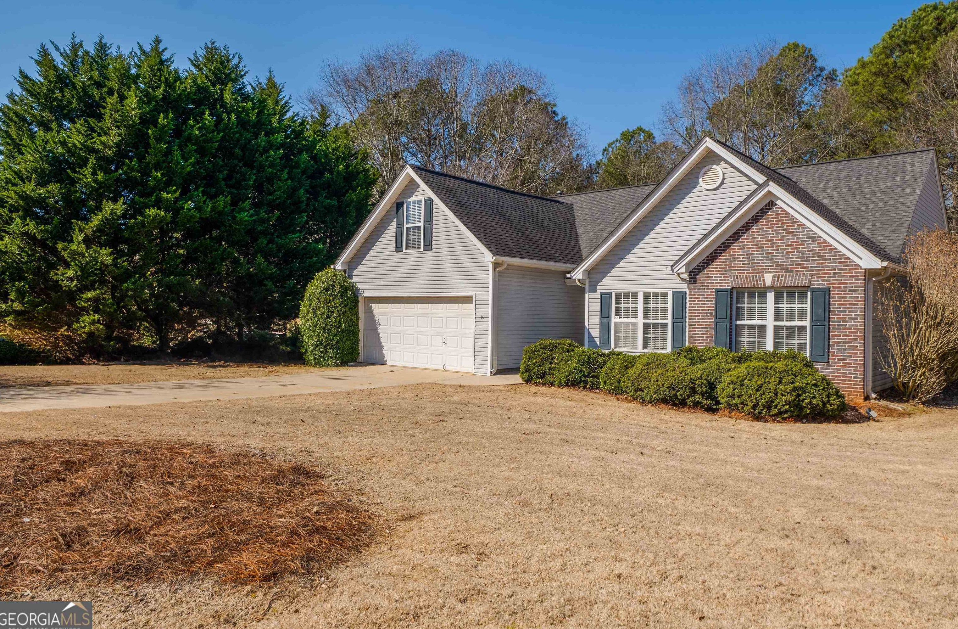 5534 Amber Cove Way, Flowery Branch, GA 30542