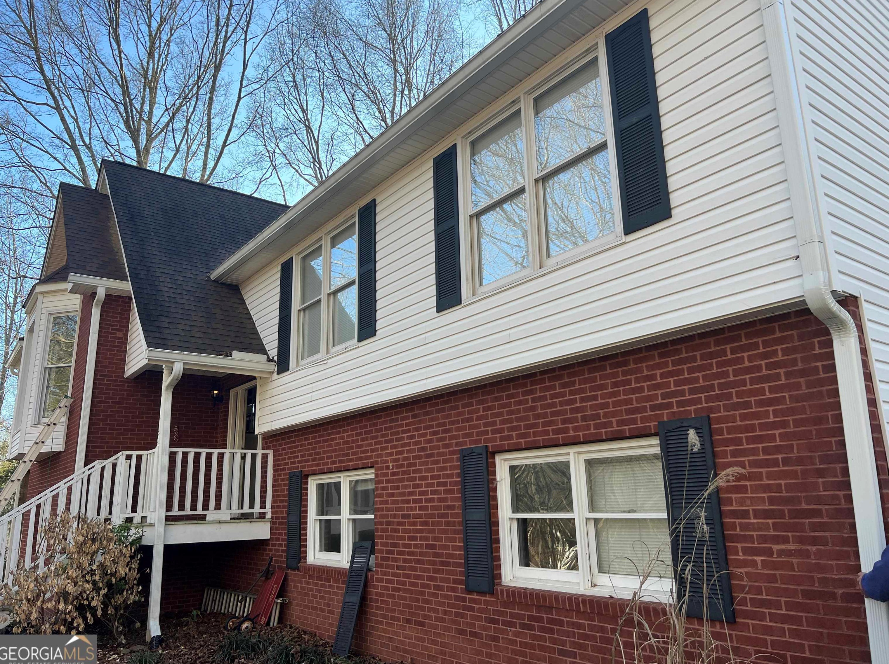 7020 Spout Springs Rd, Flowery Branch, GA 30542