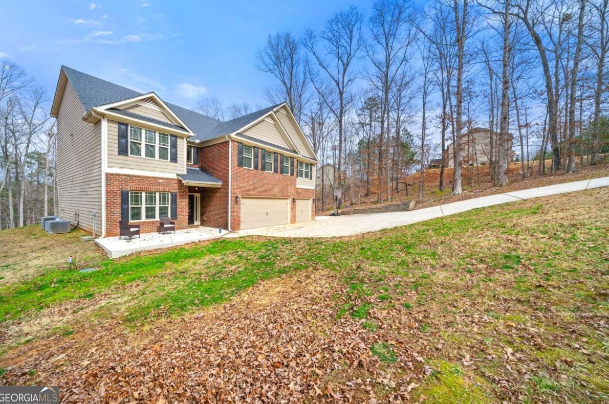 5170 Black Bear Trl, Douglasville, GA 30135-5845