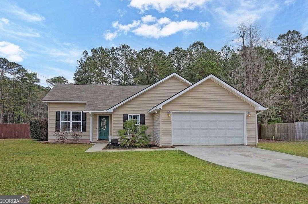 39 Hidden Creek Dr, Pineora, GA 31312