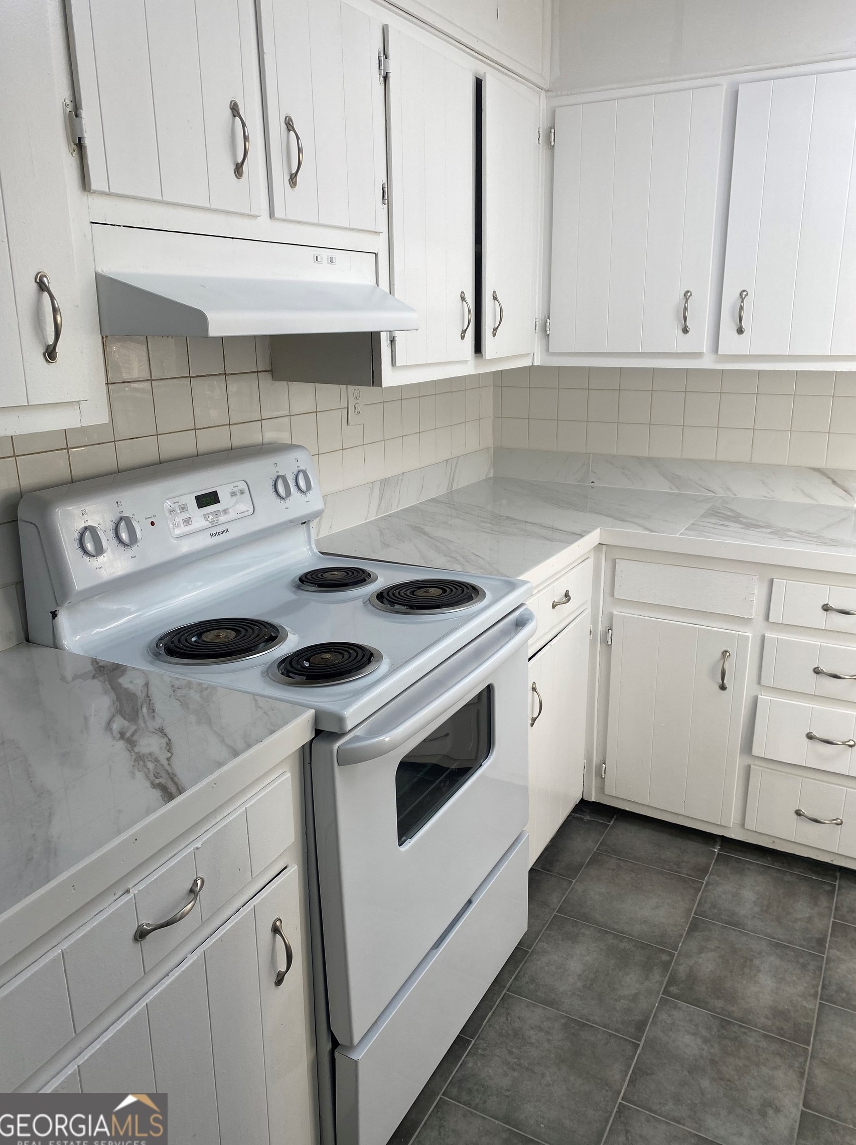 6420 Woodstone Ter, Morrow, GA 30260