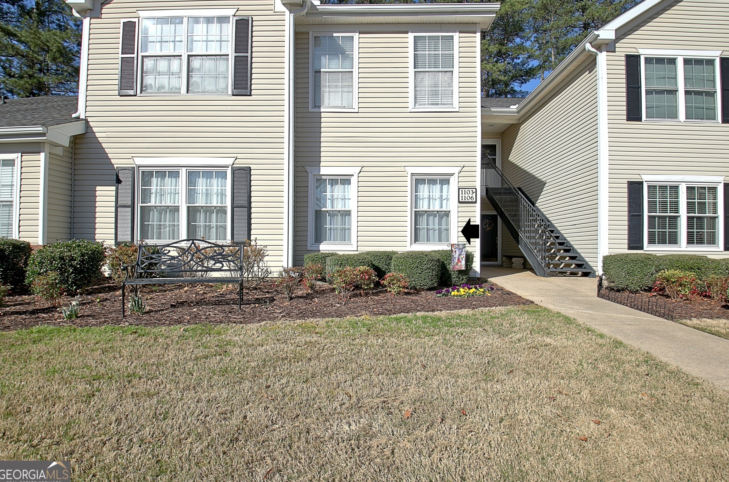 1103 Ridgelake Dr, Peachtree City, GA 30269-1479