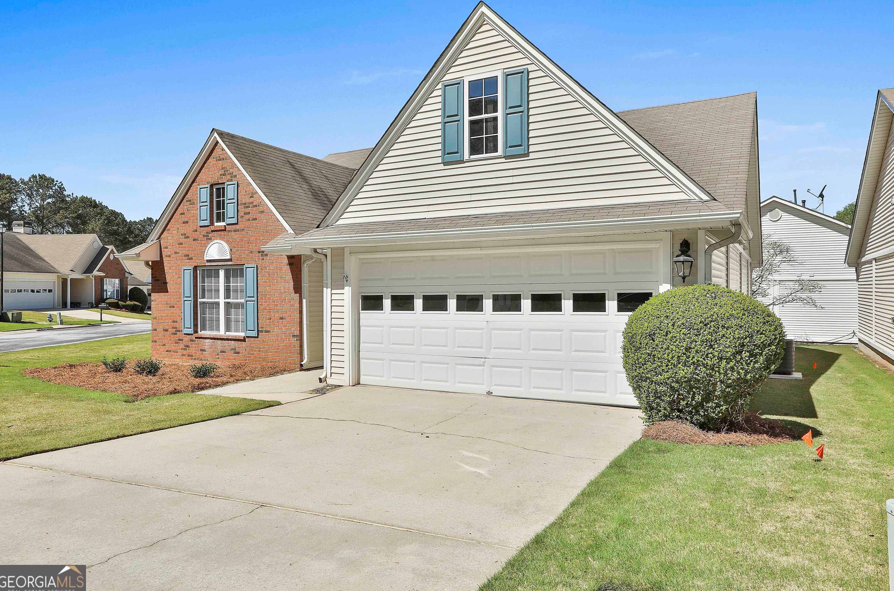 1065 Pinehurst Dr, Peachtree City, GA 30269-3816