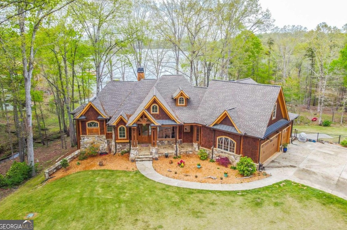 665 Y W Vickery Rd, Lavonia, GA 30553-3921