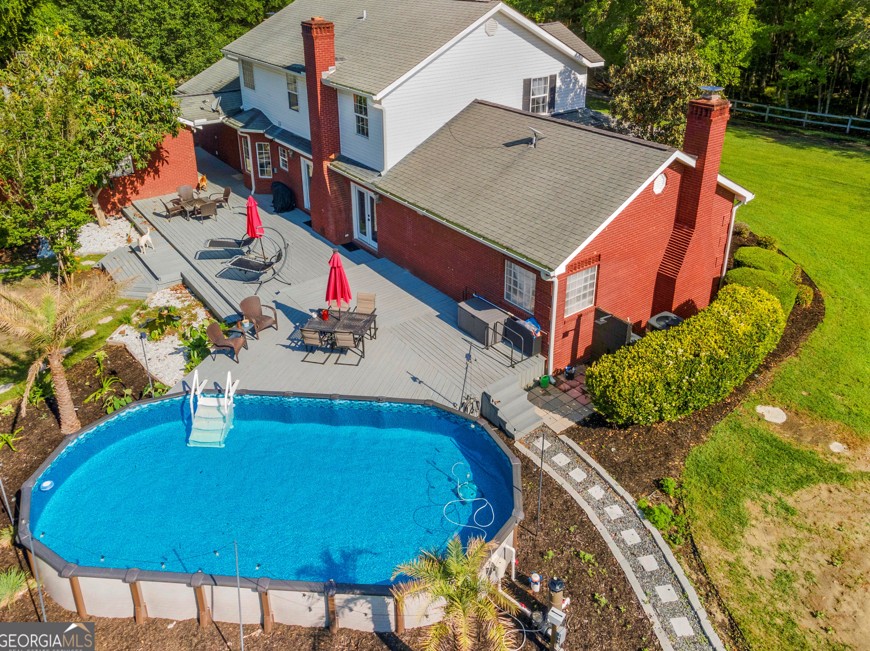 1331 Woods Bridge Rd, Jesup, GA 31545