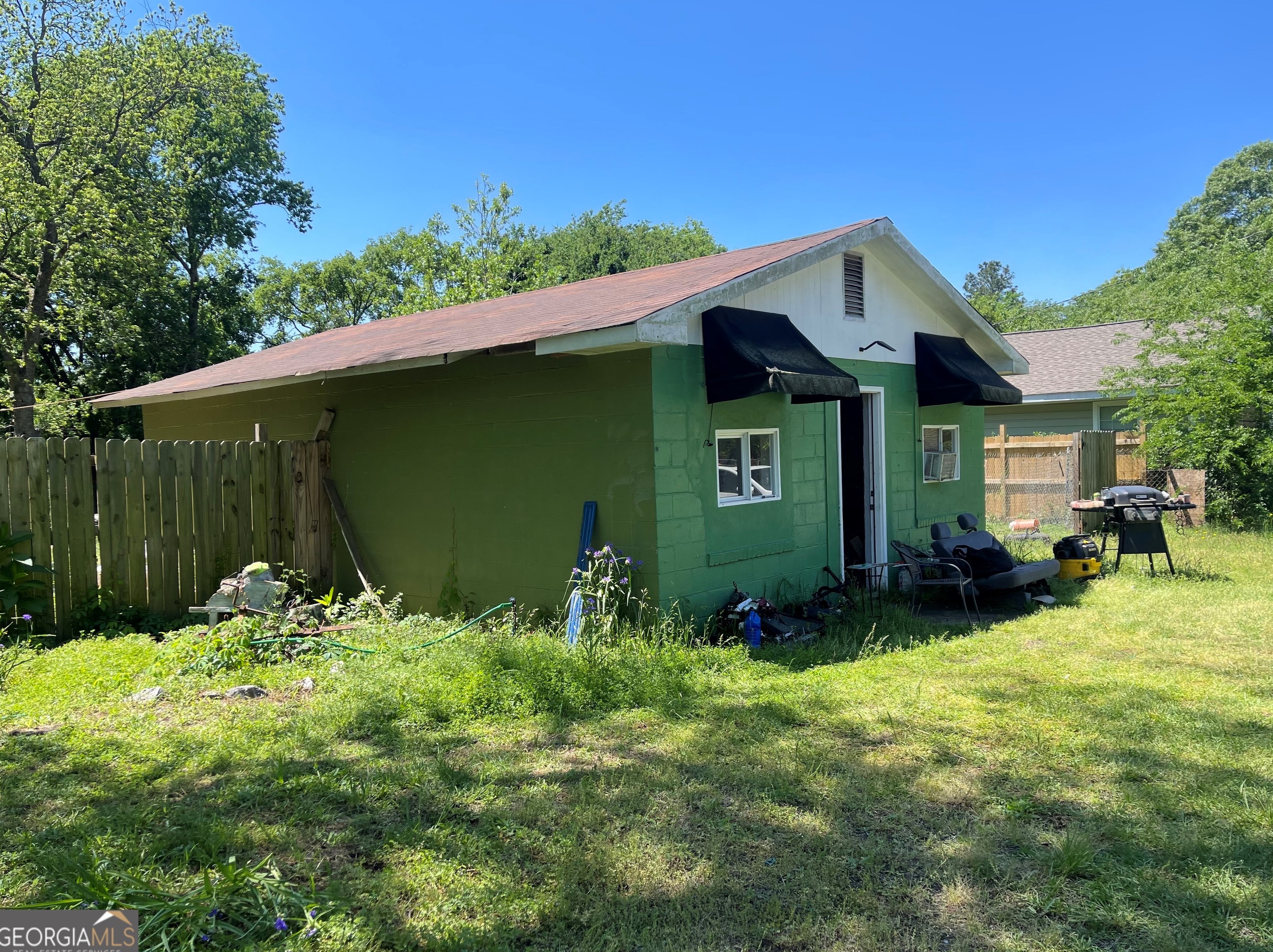 606 Carmen Pl, Macon, GA 31206-1906
