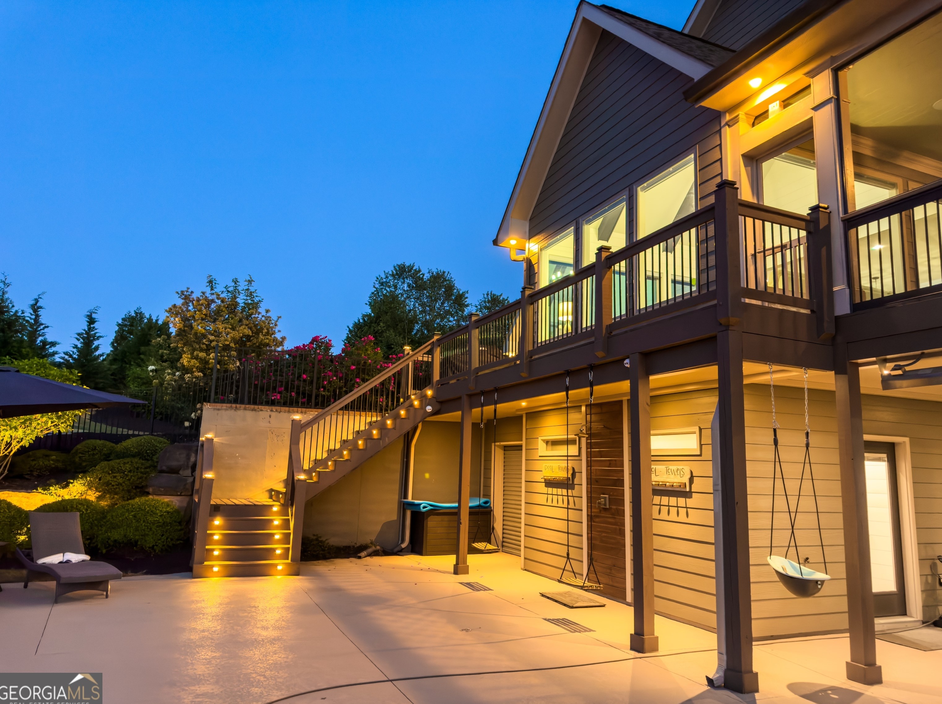 4722 Crestview Way, Flowery Branch GA  30542-3501 exterior