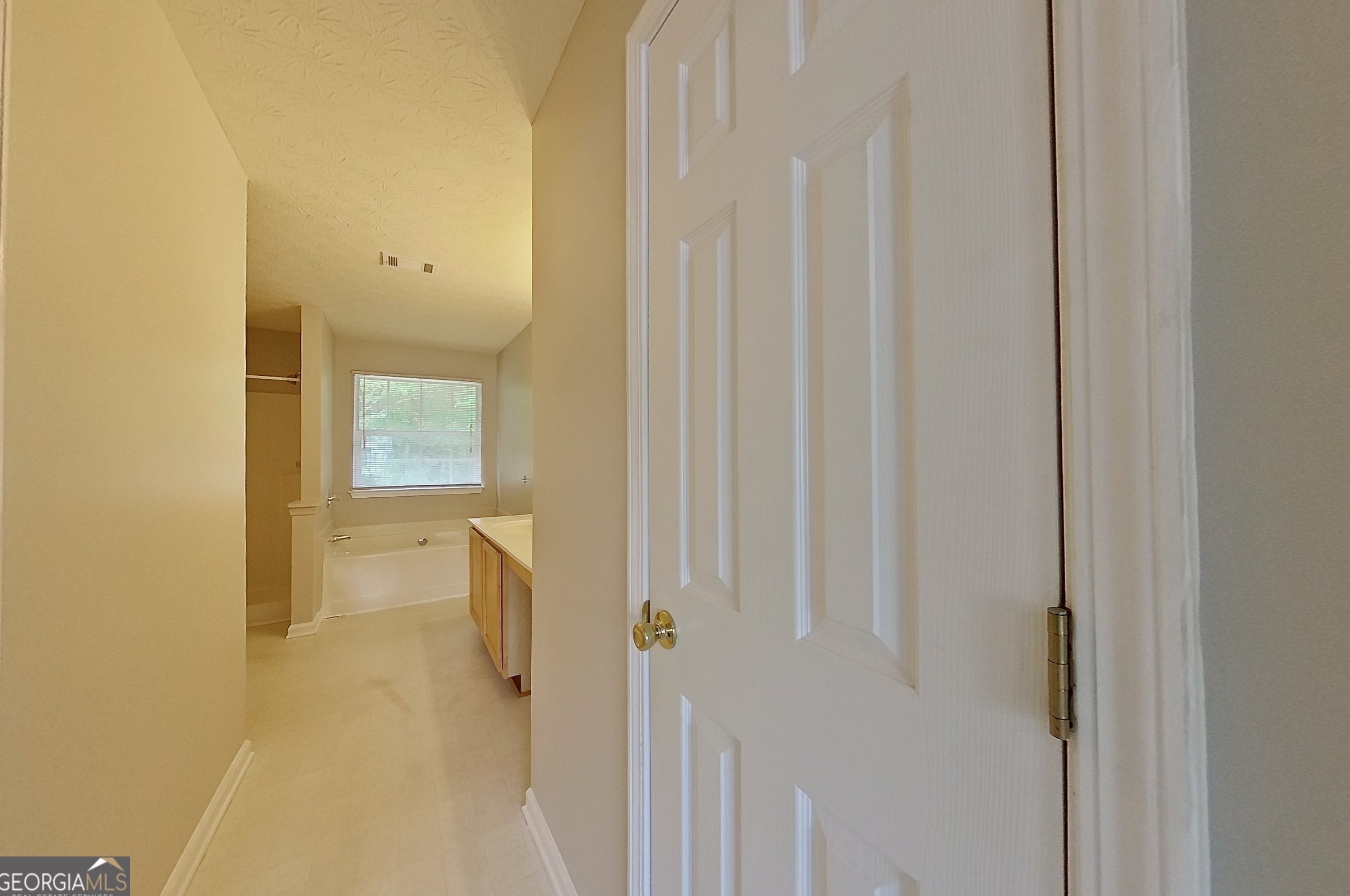 129 Spring Walk Way, Lawrenceville, GA 30046-6887