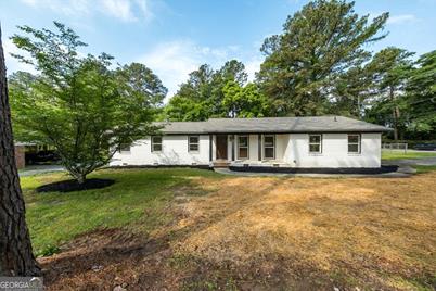 1440 Forest Hill Road - Photo 1