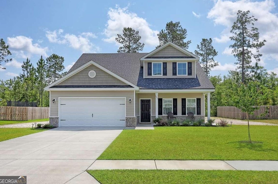 697 Majestic Dr, Pineora, GA 31312