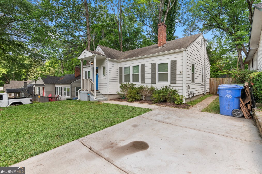1759 Olympian Way, Atlanta, GA 30310-2438