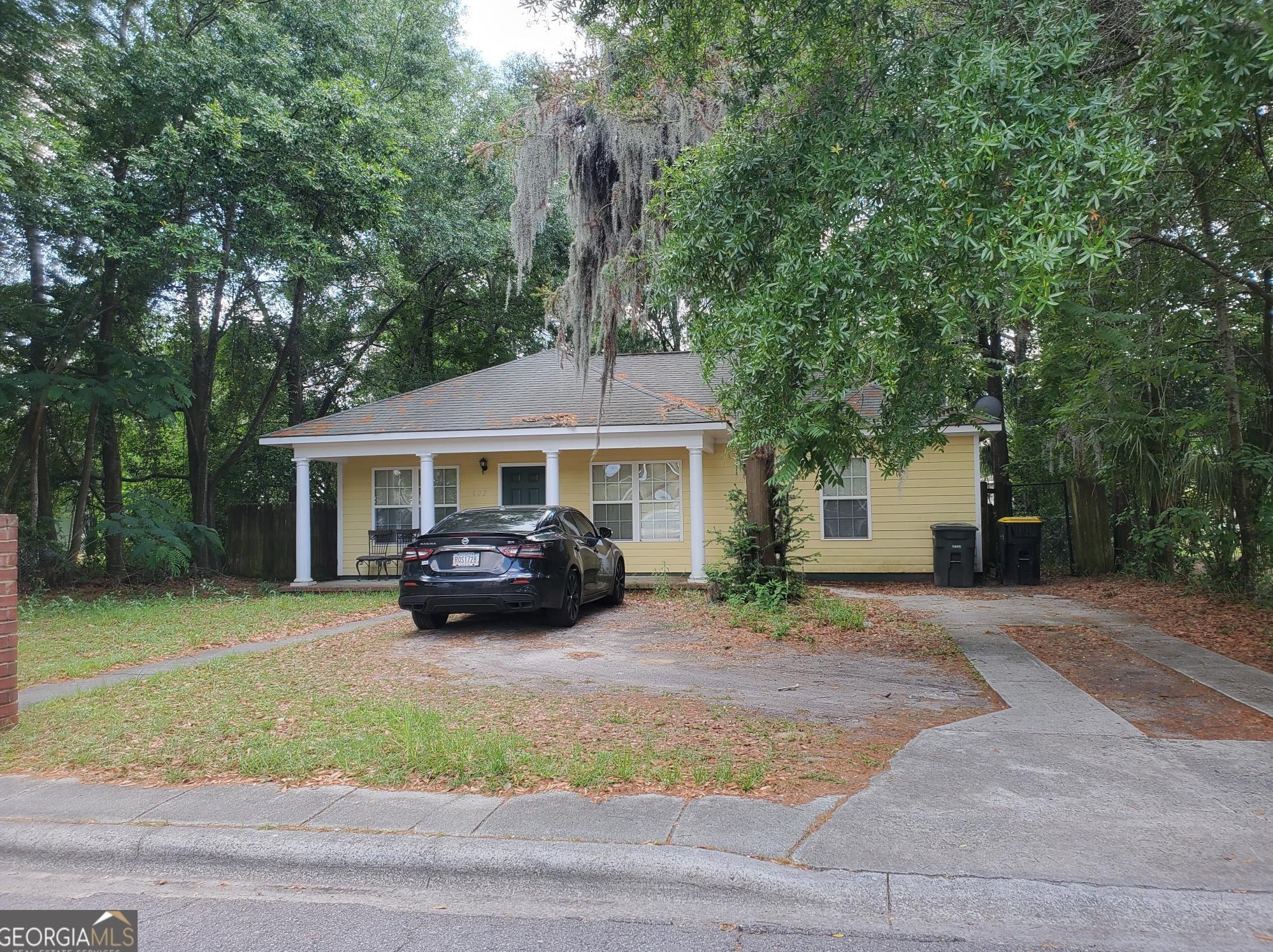 603 60th St, Savannah, GA 31405-3643