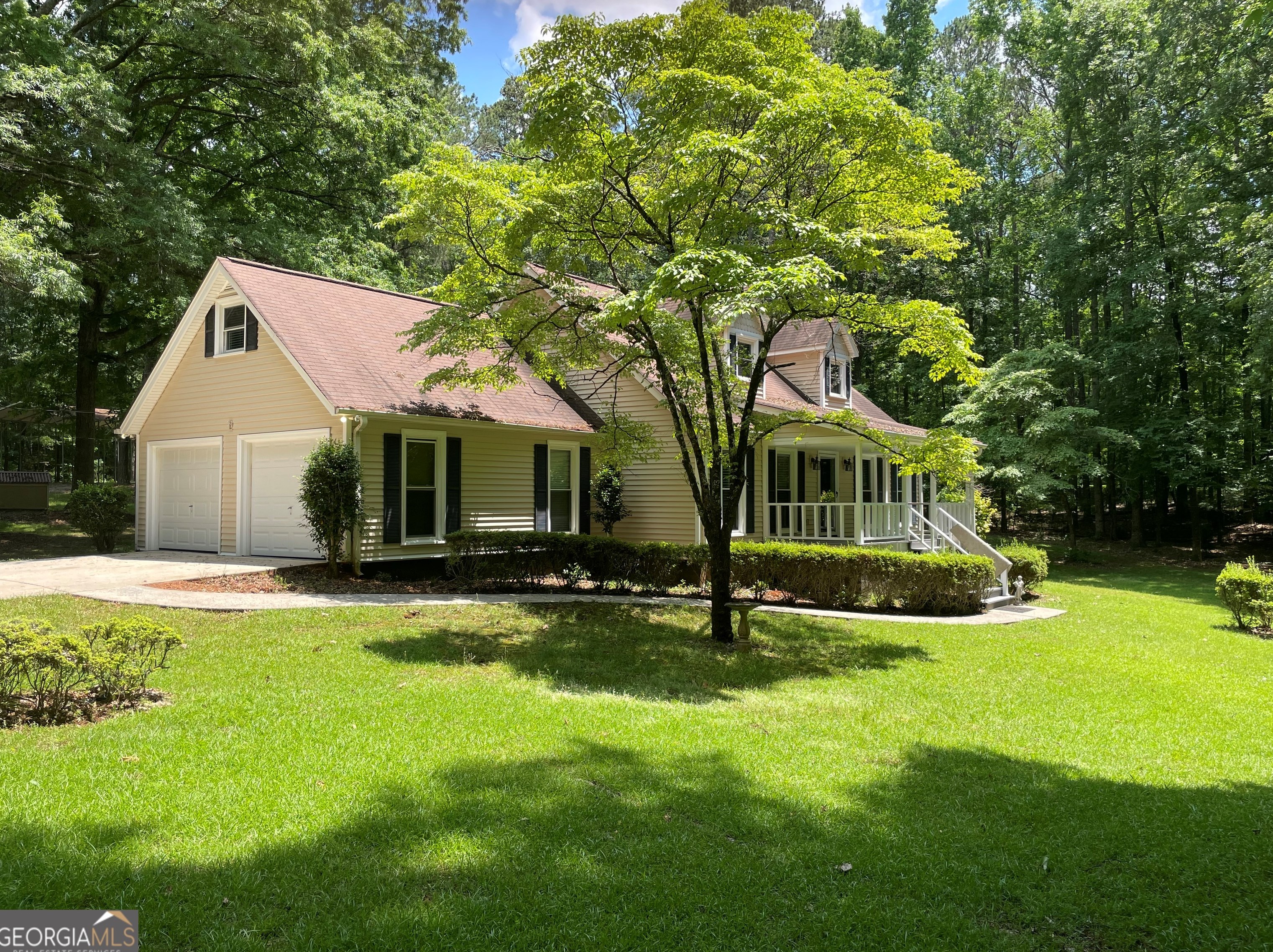 160 Shoal Creek Rd, Fayetteville, GA 30215