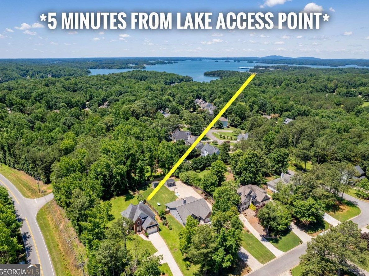 5803 Silverthorn Dr, Flowery Branch, GA 30542