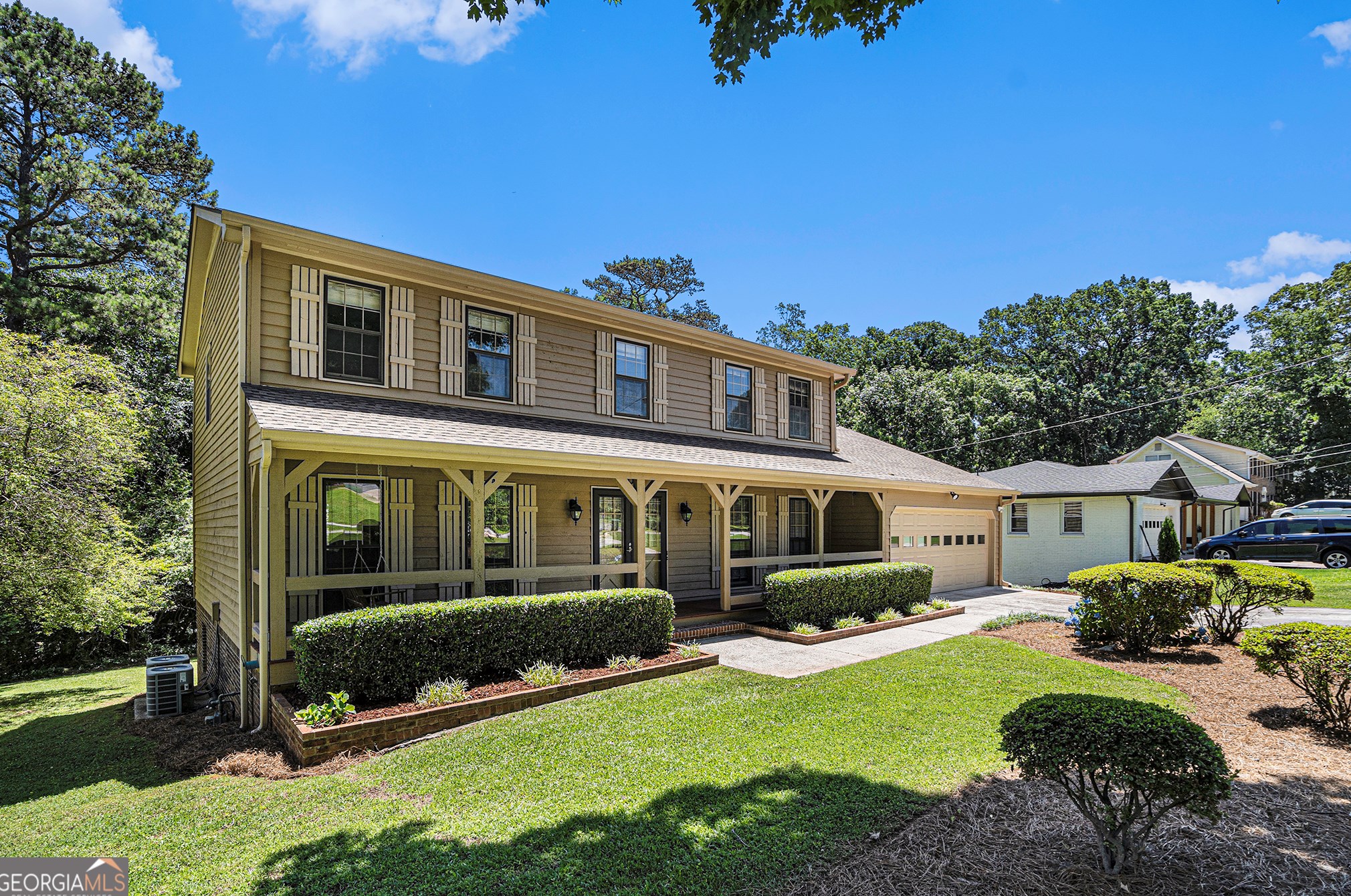 5376 Sandy Stream Dr, Stone Mountain, GA 30087-3638