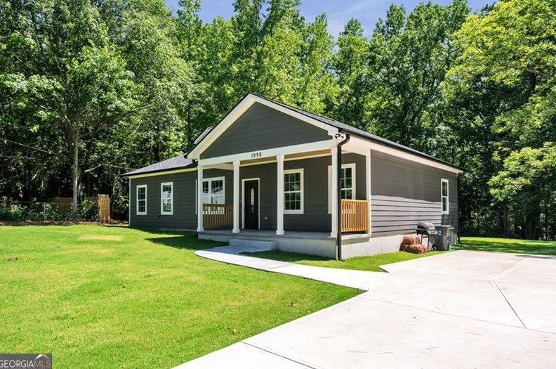 1998 Mack Rd, Douglasville, GA 30135-1116