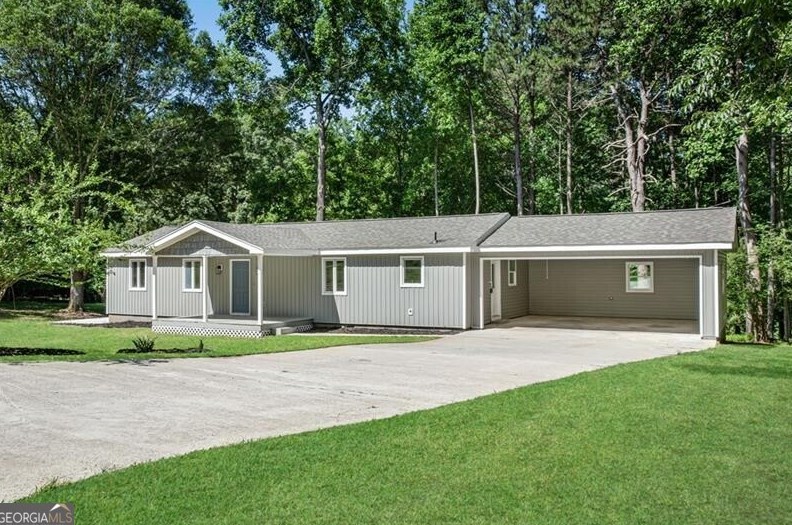 5065 Wofford Mill Rd, Flowery Branch, GA 30542