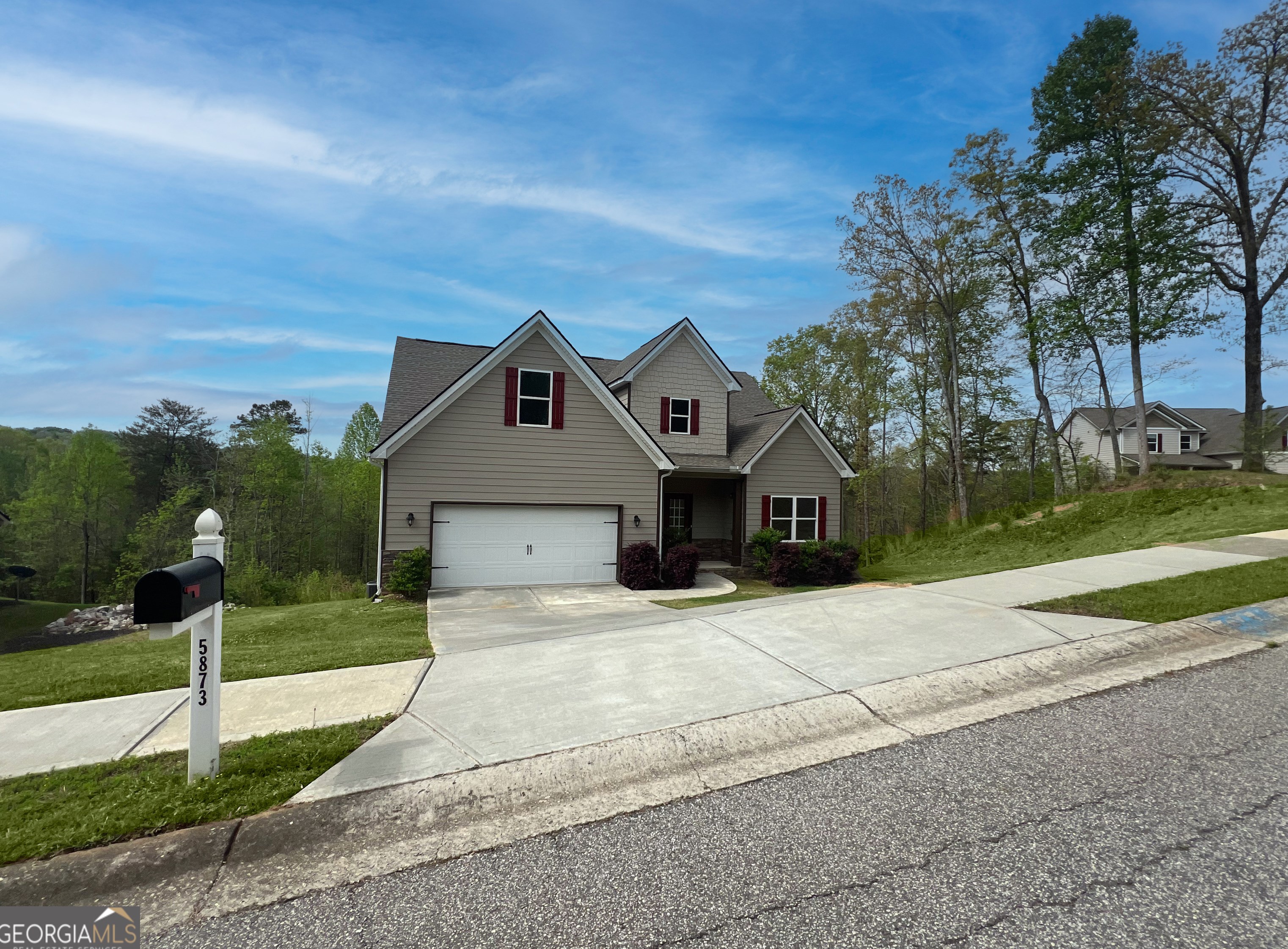 5873 Ridgedale Ct, Gainesville, GA 30506