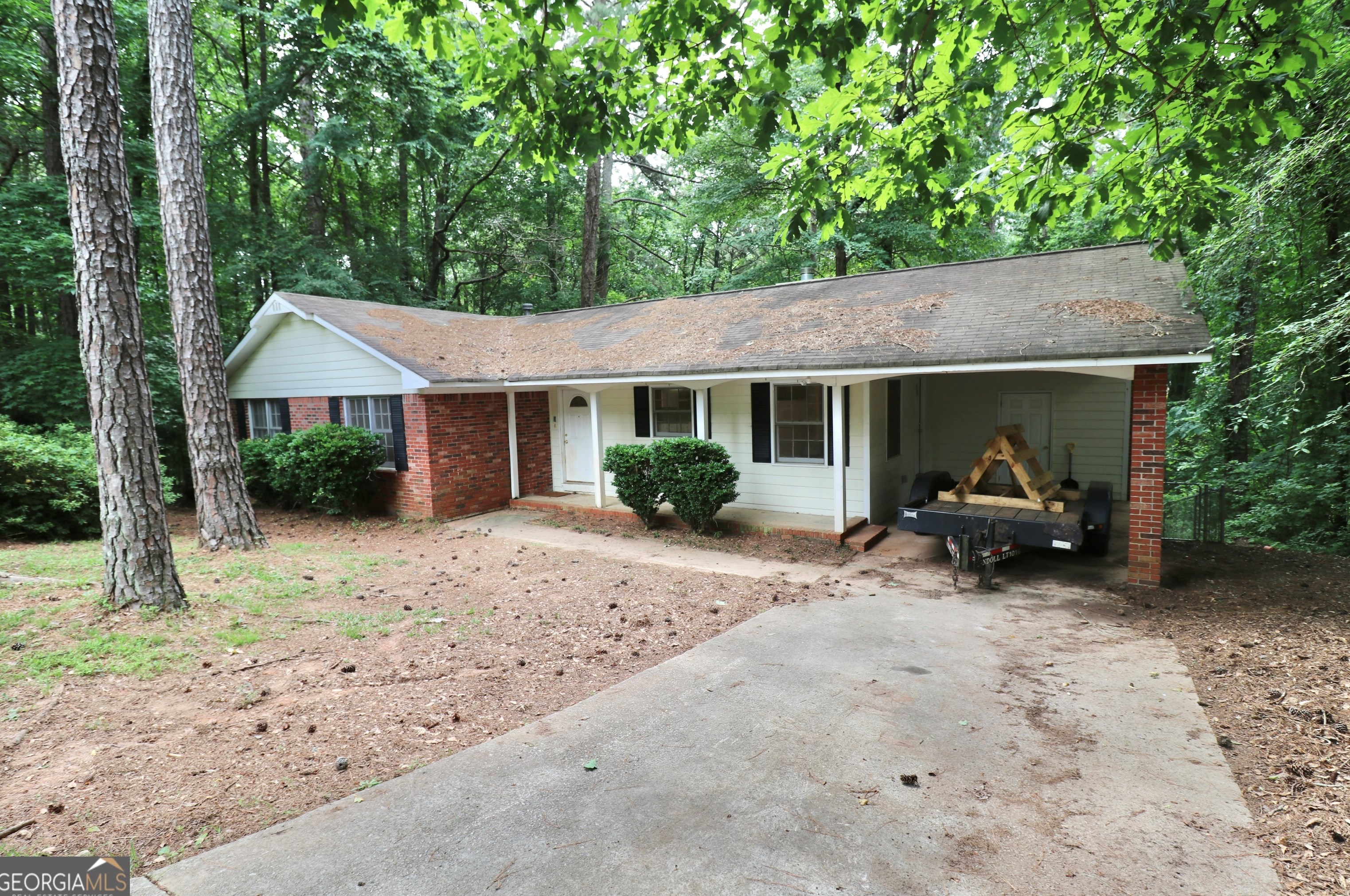 260 Pinehurst Dr, Stockbridge, GA 30281-3841