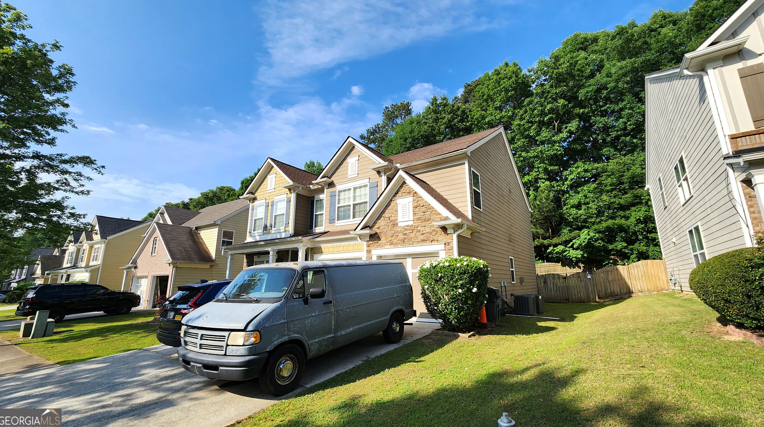 1032 Gather Dr, Lawrenceville, GA 30043