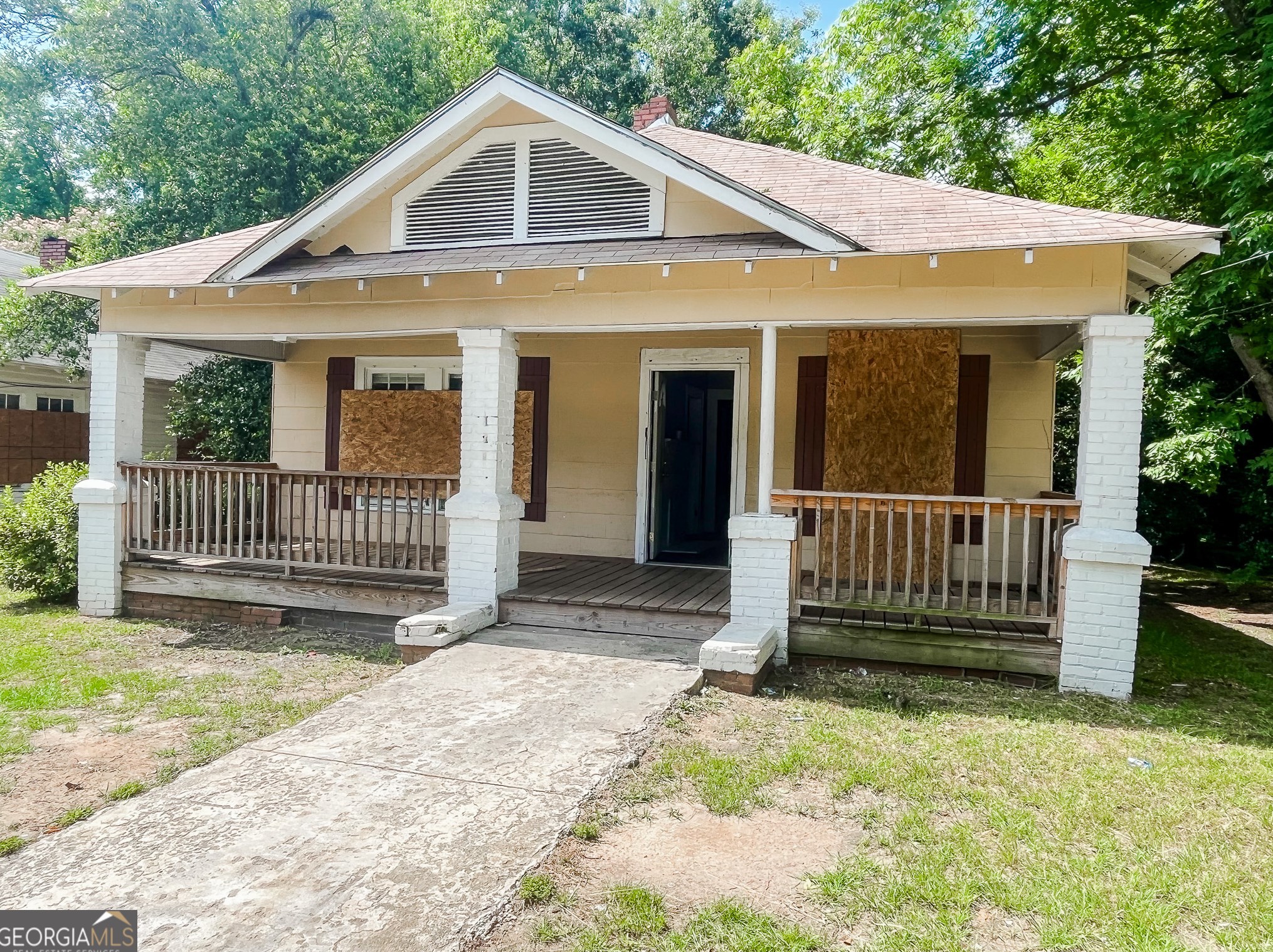 580 Villa Crest Ave, Macon, GA 31206