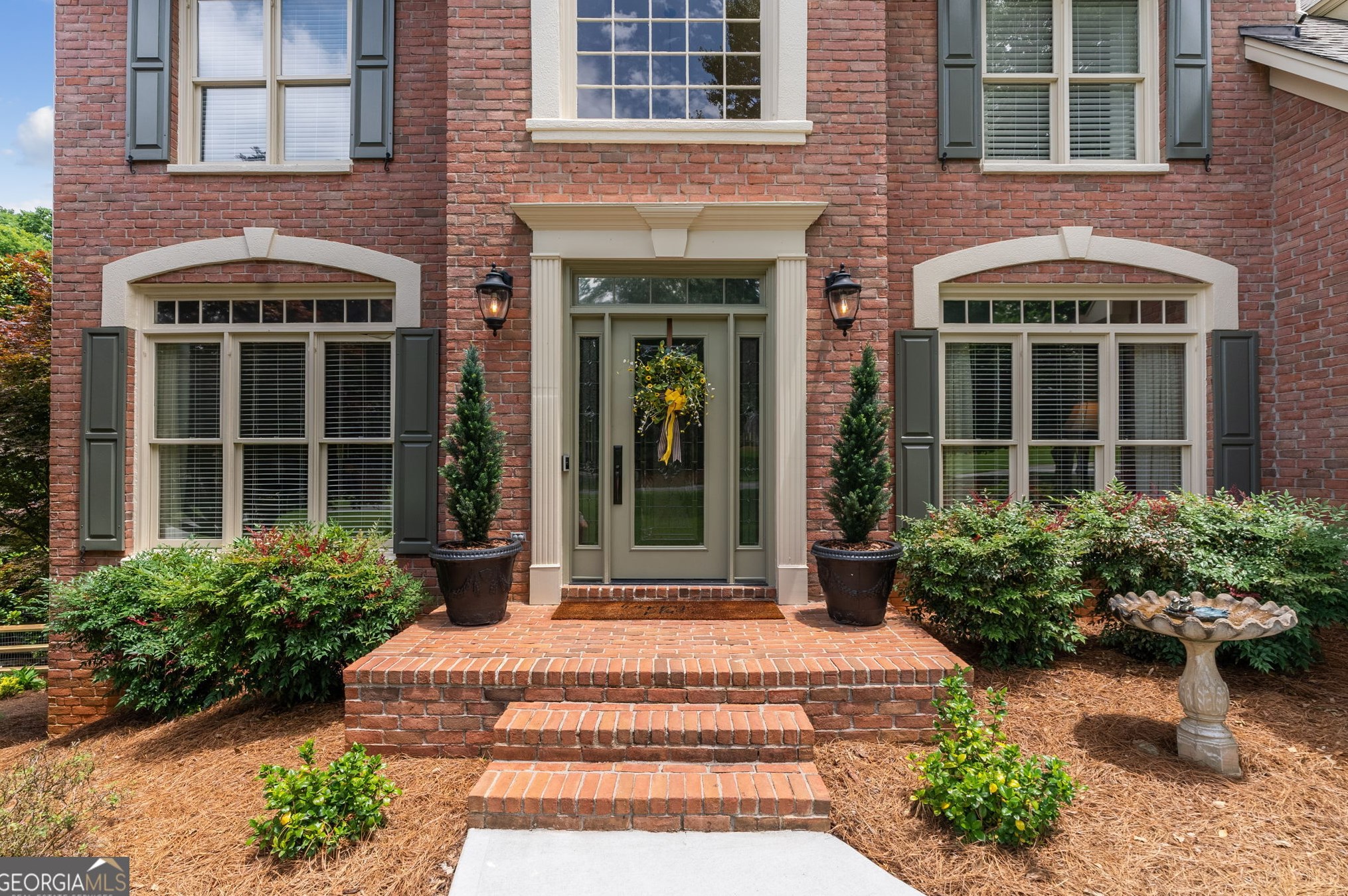 927 Lakemere Crst, Suwanee, GA 30024-3469