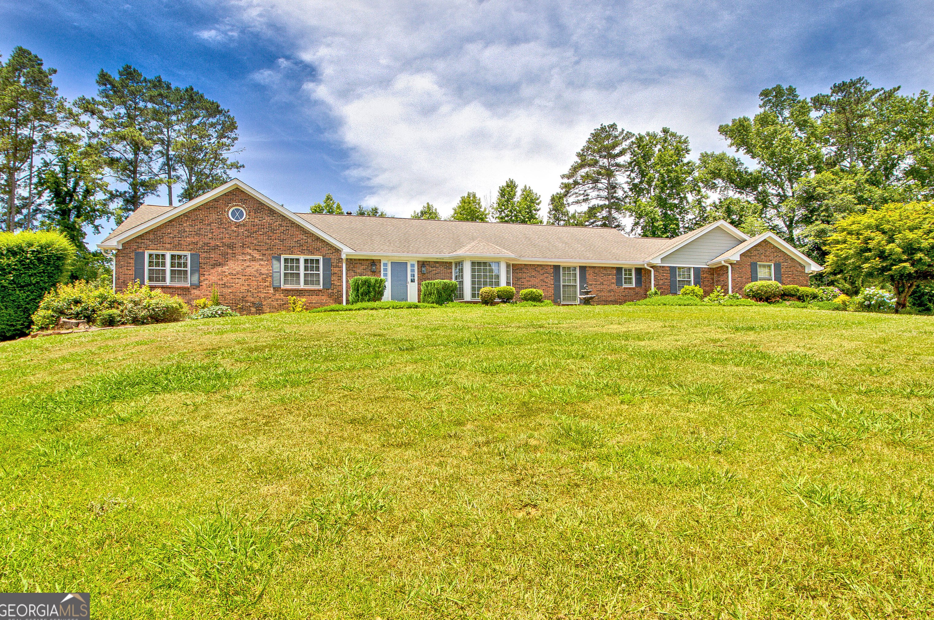 630 Hawthorne Pl, Fayetteville, GA 30214
