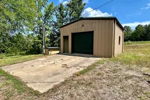 289 Hunting Club Rd, Crawfordville, GA 30631 - Photo 4