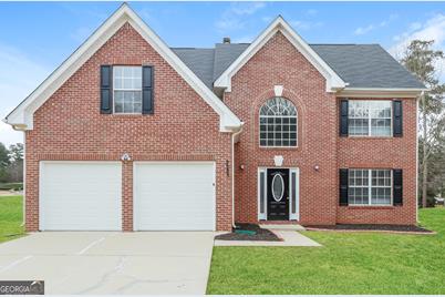 9285 Carnes Crossing Circle, Jonesboro, GA 30236 - Photo 1