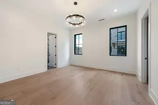 8200 Main St, Woodstock, GA 30188 - Photo 30