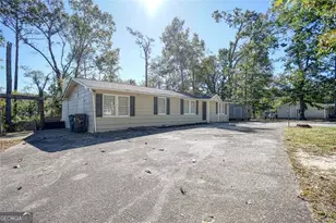 1092 W Adrian Cir SW, Conyers, GA 30094 - Photo 22