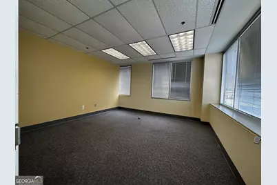 800 Broad Street #202, Rome, GA 30161 - Photo 2