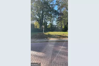 133 Haygood Avenue SE, Atlanta, GA 30315 - Photo 2