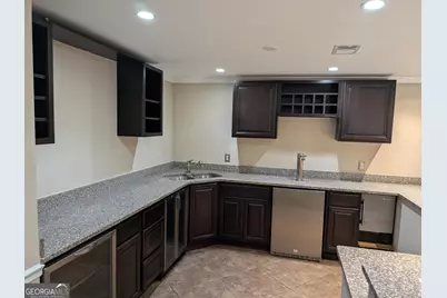 4401 Riverlake Way, Snellville, GA 30039 - Photo 6