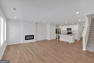 111 Village Green Dr, Adairsville, GA 30103 - Photo 10