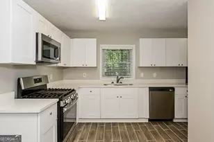 410 Burke Cir, McDonough, GA 30253 - Photo 4