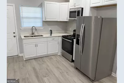 203 Ferrill Street, Savannah, GA 31415 - Photo 4