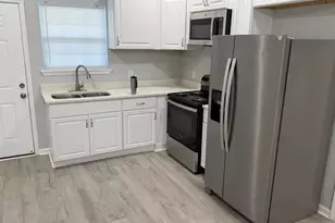 203 Ferrill St, Savannah, GA 31415 - Photo 4