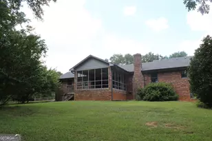 255 Barnett Rd, Hampton, GA 30228 - Photo 2