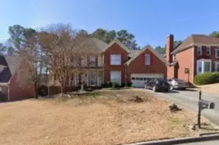 3175 Golfe Links Dr, Snellville, GA 30039 - Photo 2