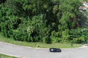 1112 River Oaks Rd, Brunswick, GA 31523 - Photo 1