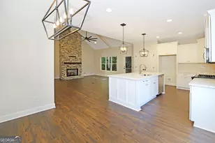 519 Tradition Pl, Lagrange, GA 30241 - Photo 6