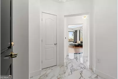 2828 Peachtree Road NE # 701, Atlanta, GA 30305 - Photo 2