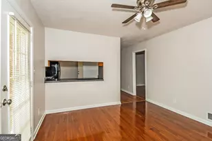 6451 Carolyn Ct, Rex, GA 30273 - Photo 6