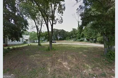 1087 N Main Street NW, Conyers, GA 30012 - Photo 1