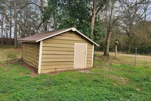 582 S Cherokee Rd, Social Circle, GA 30025 - Photo 8